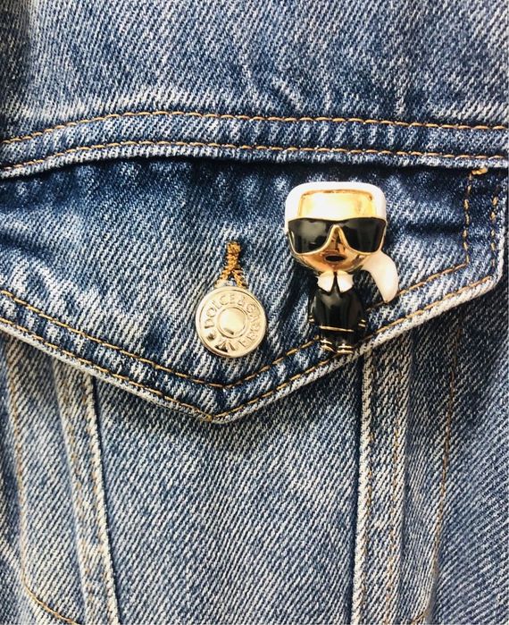 Брошка значок Karl Lagerfeld оригінал