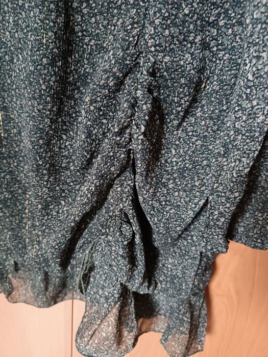 Nowa sukienka damska z długim rękawem falbaną Sinsay L boho romantyczn