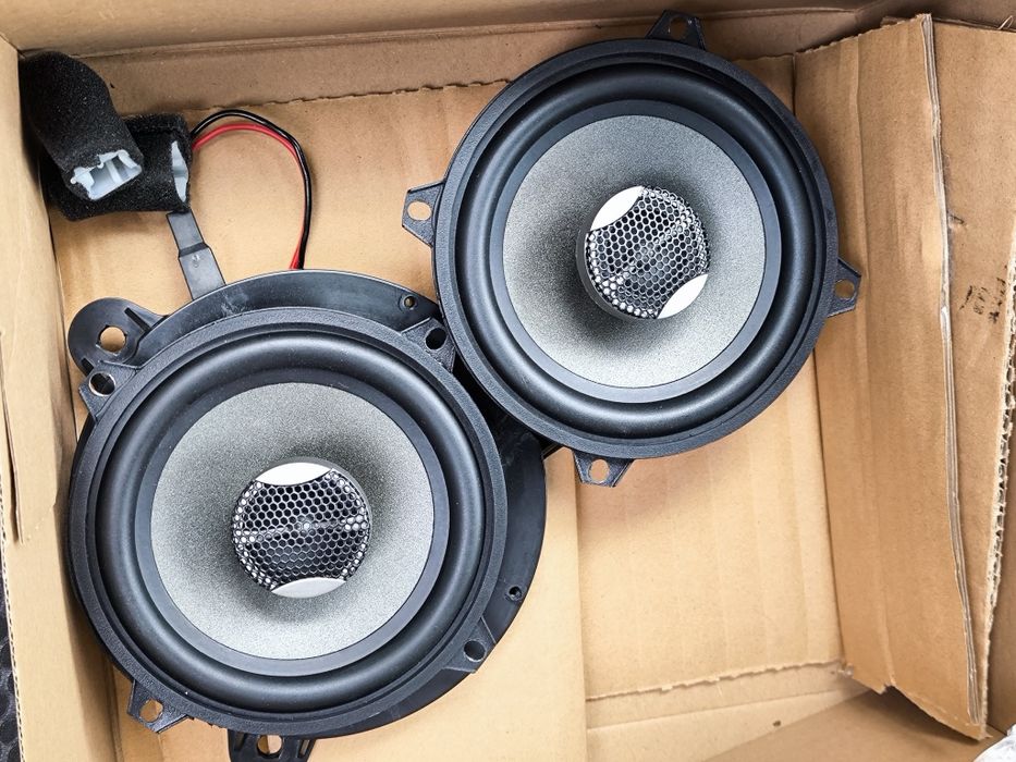 Głośniki samochodowe focal ifr 130 integration