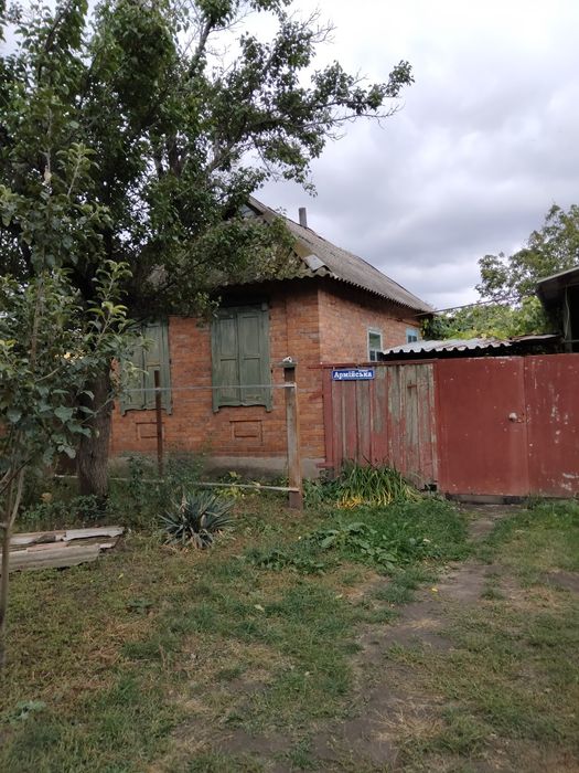 Срочно сдам дом в городе Дружковка, по улице Армейская, дом большой +