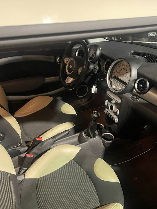 Mini Cooper One, Gasolina