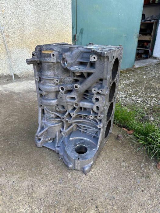 Продам блок від BMW N47D20A