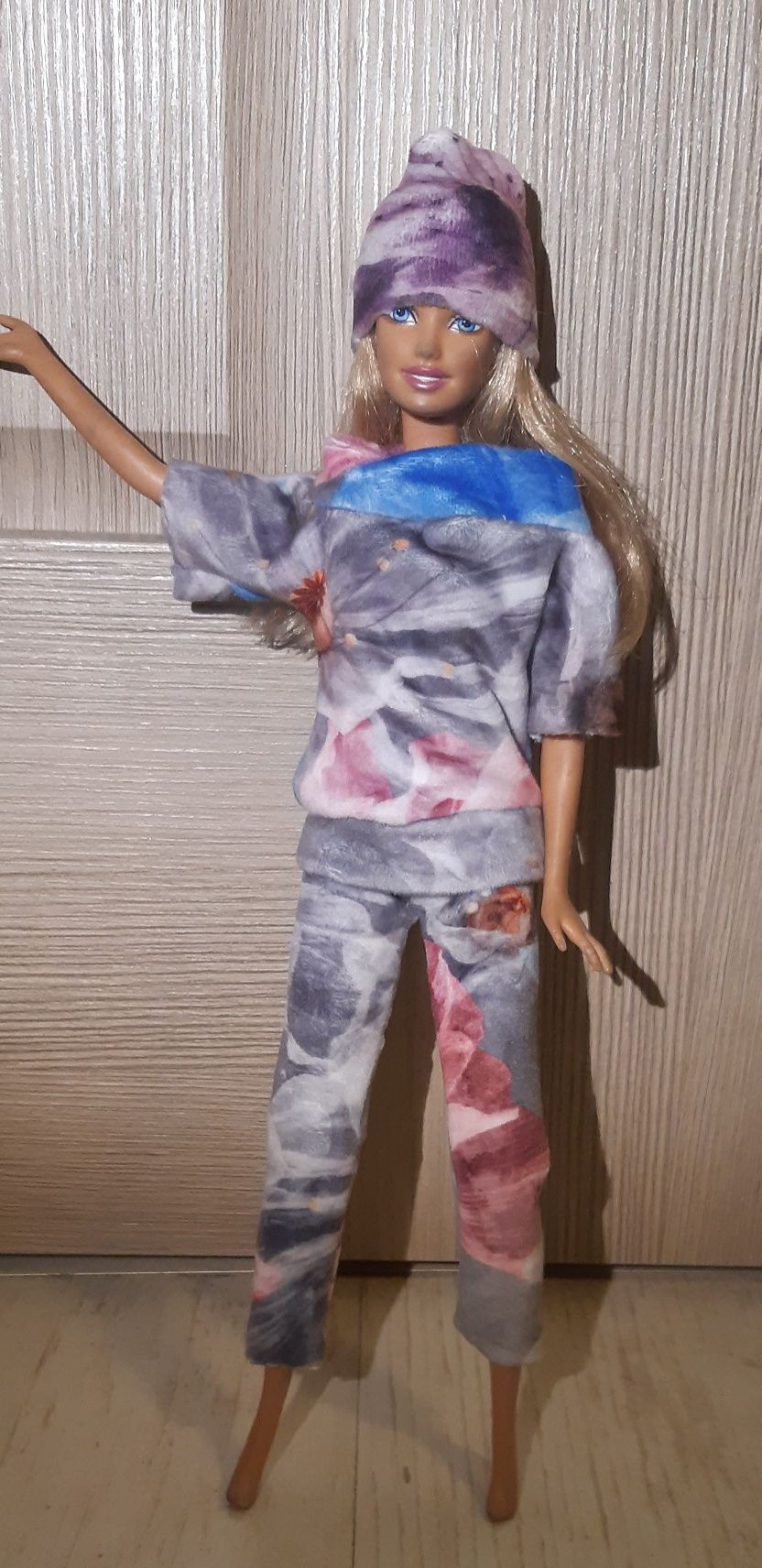 Ubranko dla lalki Barbie