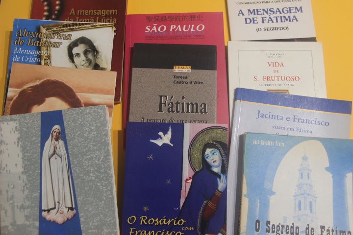 Livros sobre Nossa srª de Fátima/Alexandrina de Balasar e outros