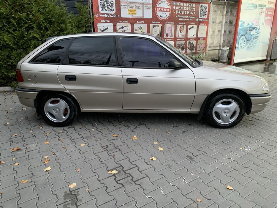 Продам власне авто Opel Astra F 1997 року