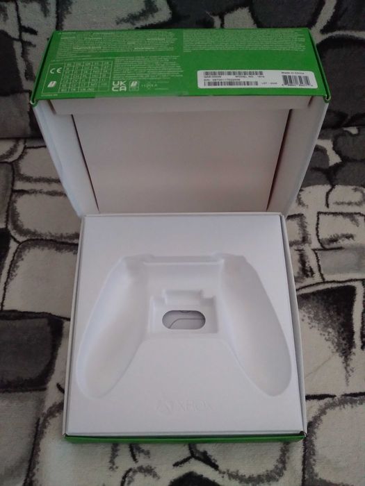 Pad Xbox Series Controller Robot White GWARANCJA do czerwca 2027