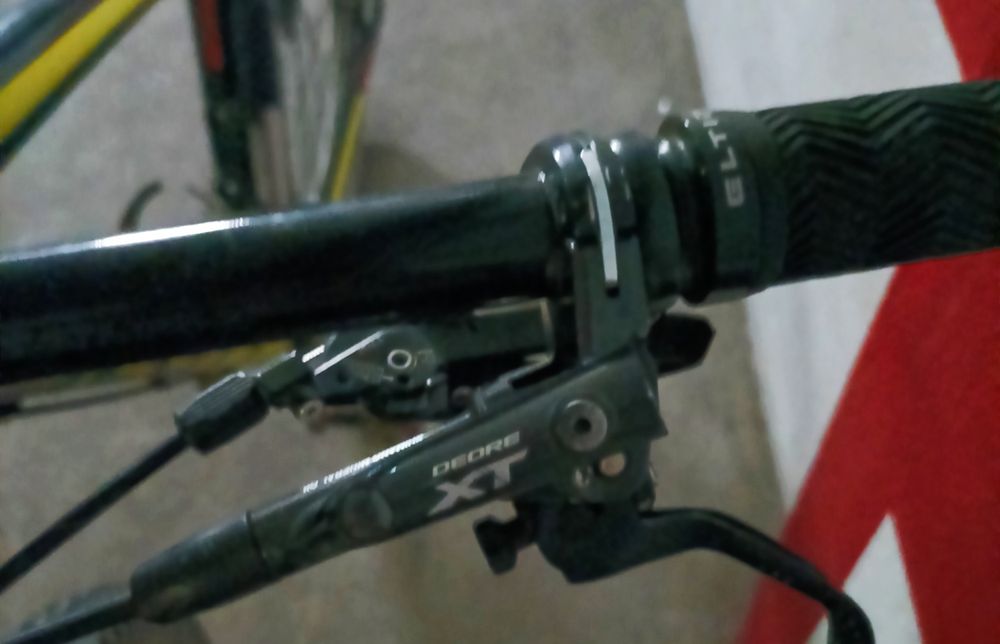 Bicicleta scott scale 930