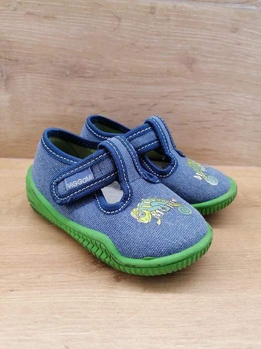 Мокасини тапочки в садок р 22 устілка 13,5см VigGaMi Польща в ідеаль