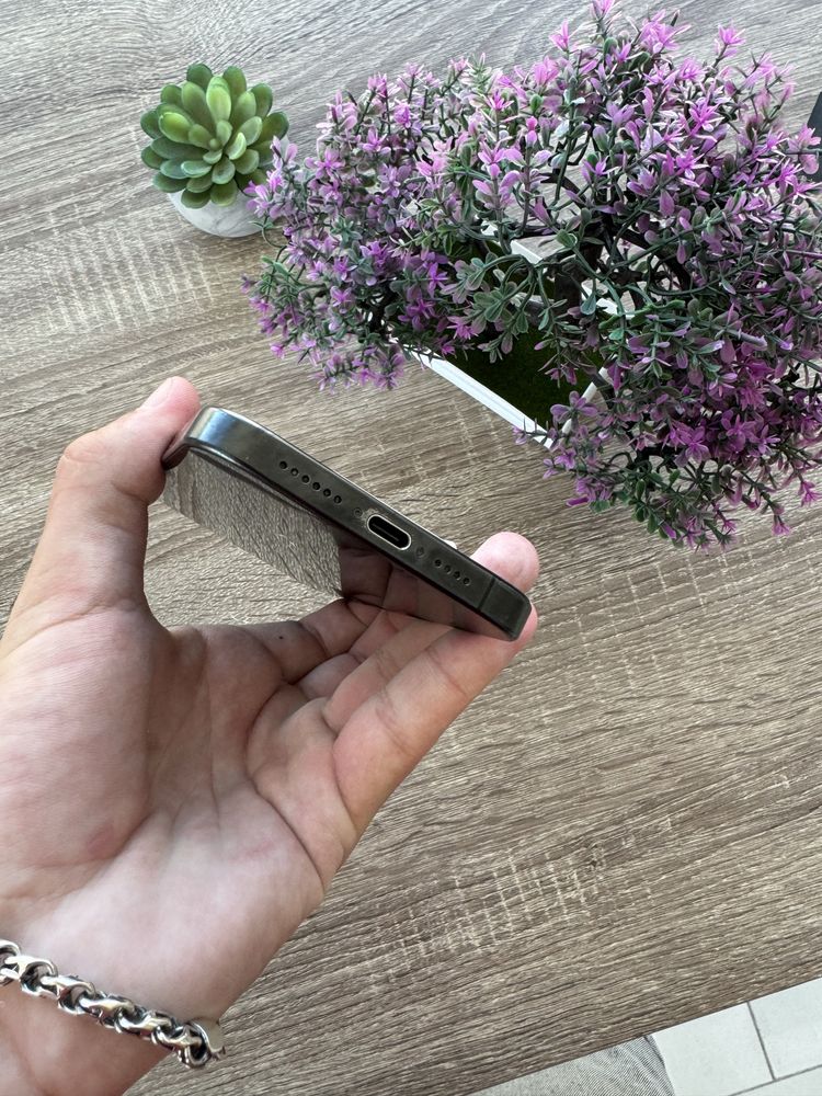 iPhone 15 Pro Max 256gb Neverlock!