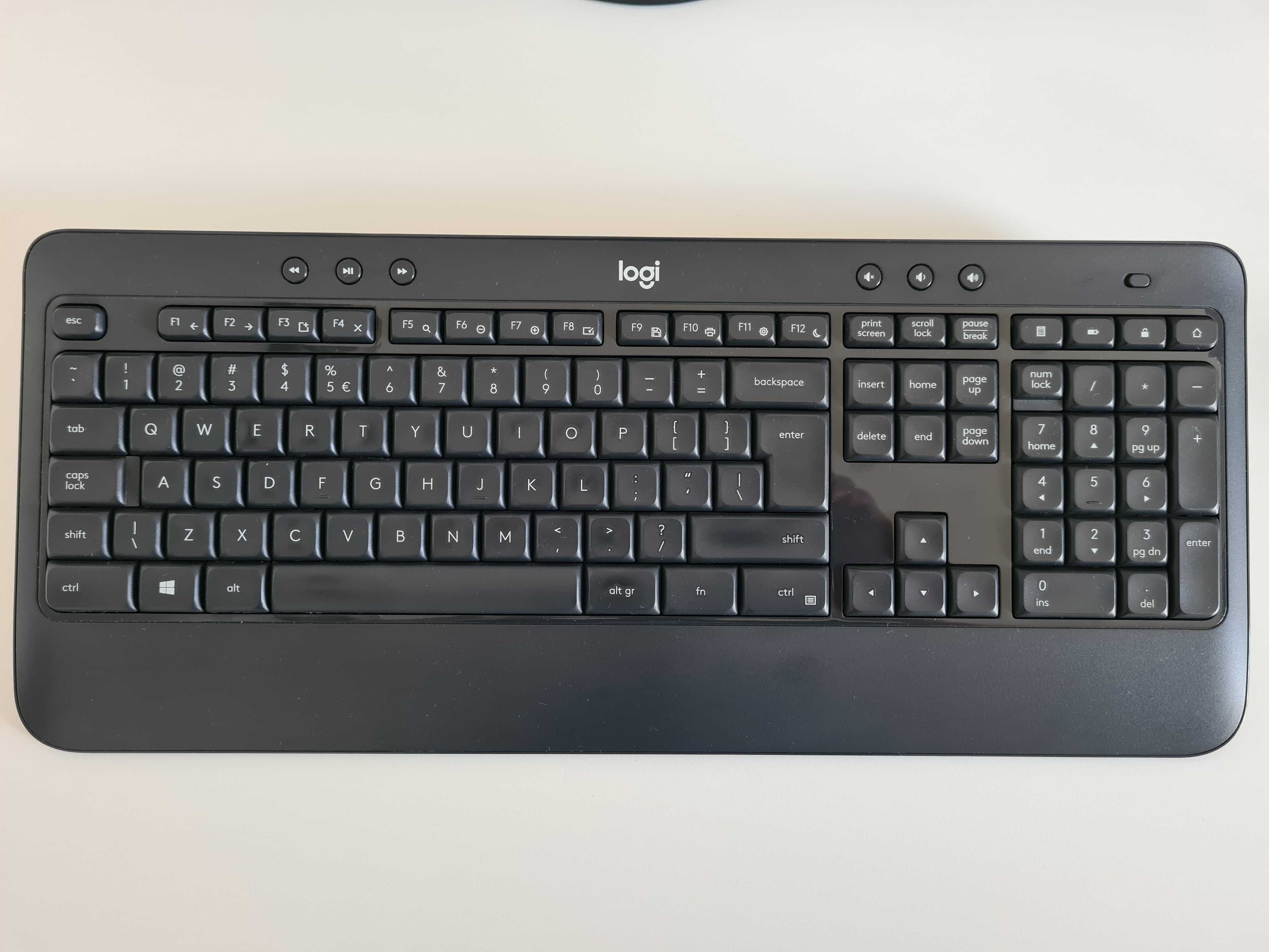 Zestaw Logitech: myszka MX Master 2S + klawiatura K540