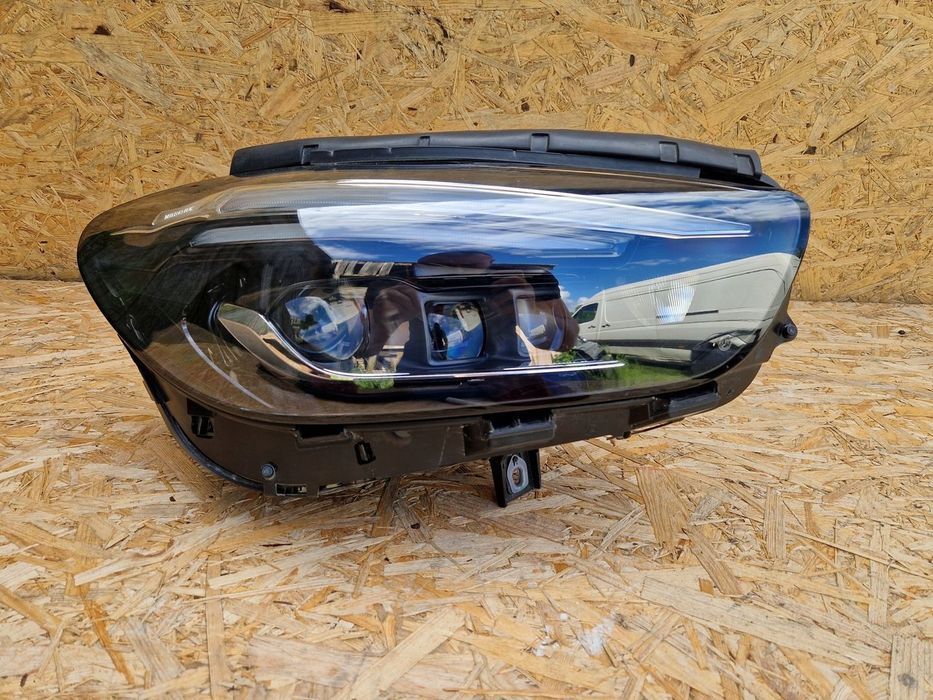 LAMPA PRAWA PRZÓD MULTIBEAM FULL LED MERCEDES B KLASA 247