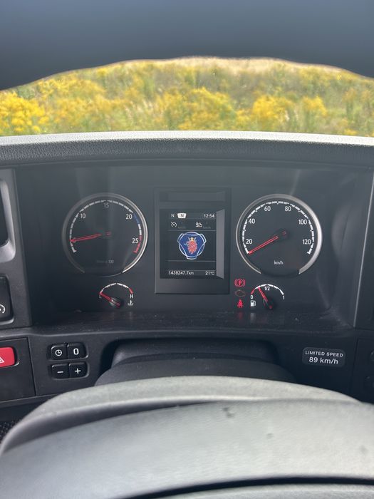 Scania r440 xpi 2012r czesci  ewentualnie zamienie za naczepe mega