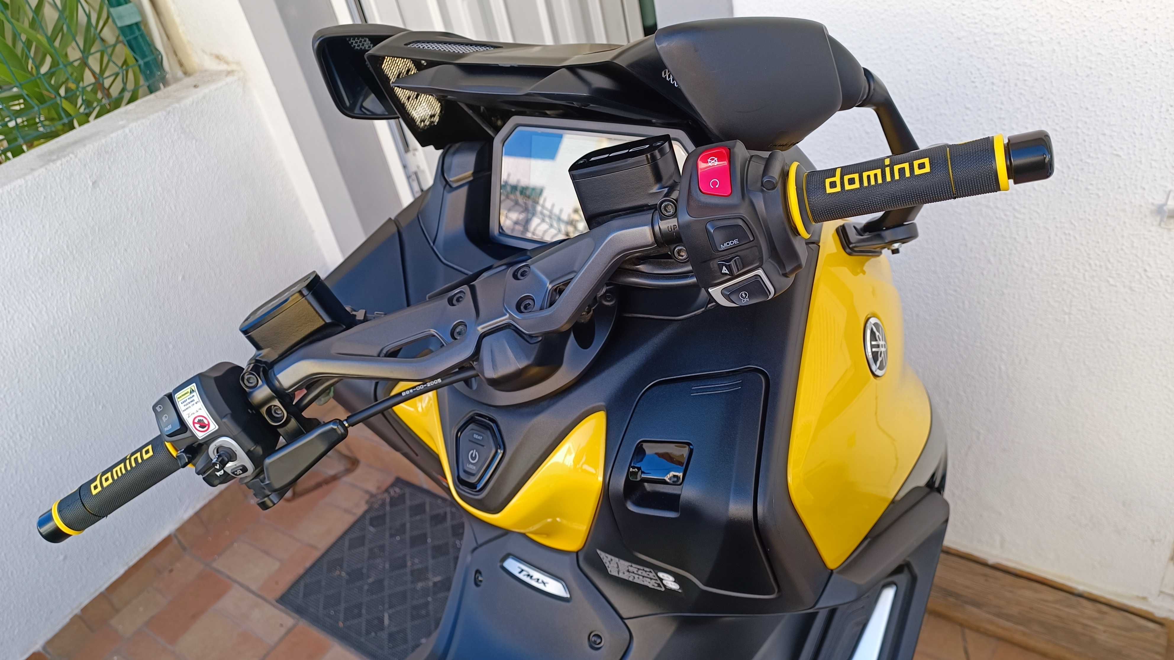 Yamaha TMAX 560cc