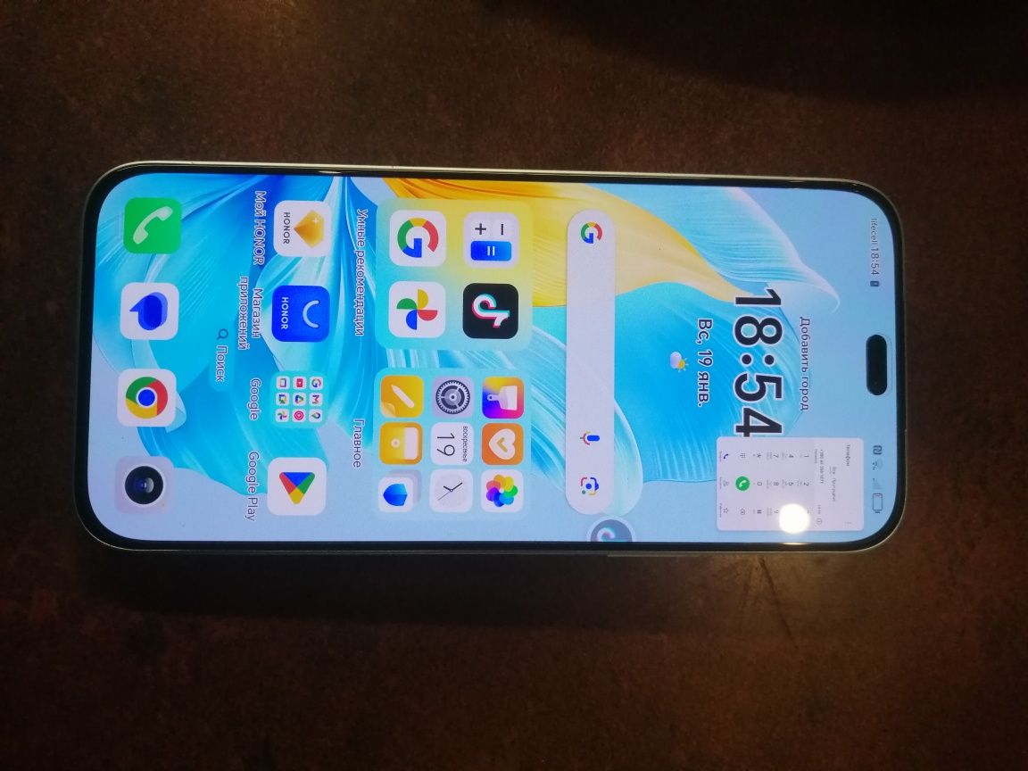 Продам смартфон Honor 200 Lite 12/256 гб