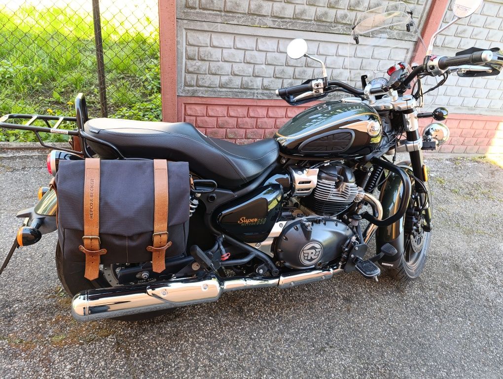 Royal Enfield Super Meteor 650