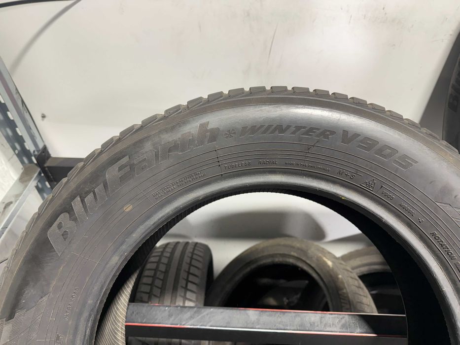 Opony Zimowe 235/60/18 Yokohama BluEarthWinter #Z830