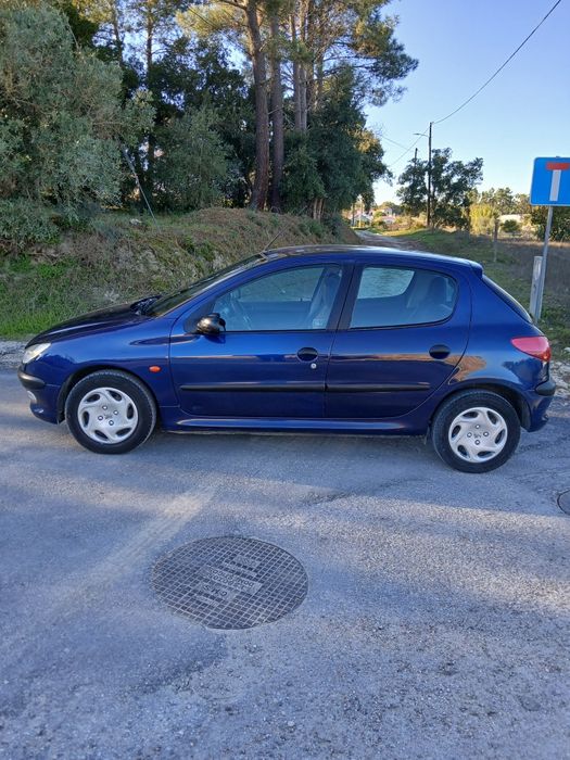 Peugeot 206 muito estimado 1.1