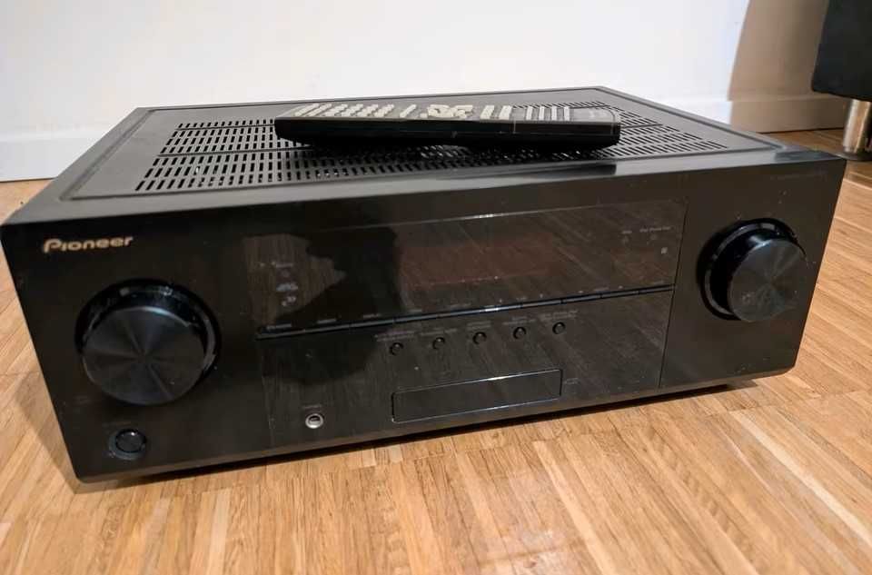 amplituner Pionner HDMI pilot