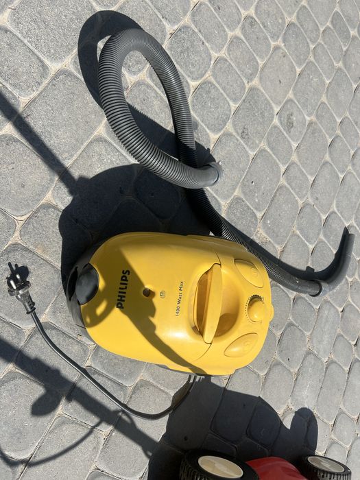 Пилосос Philips — 1400 Watt Max.