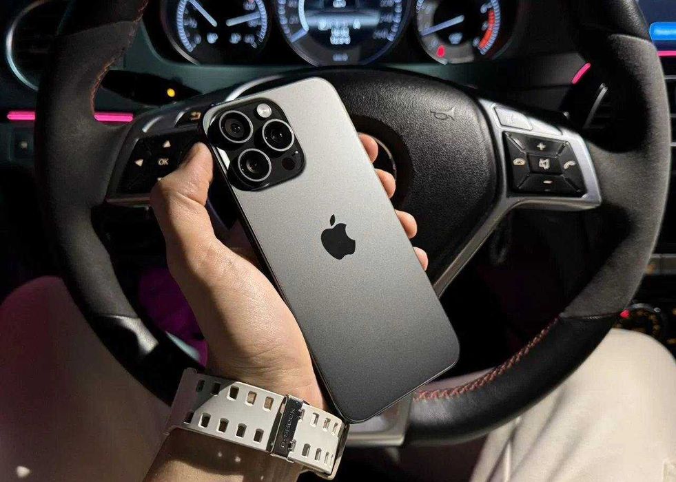 iPhone 15 Pro Max, 256 ГБ