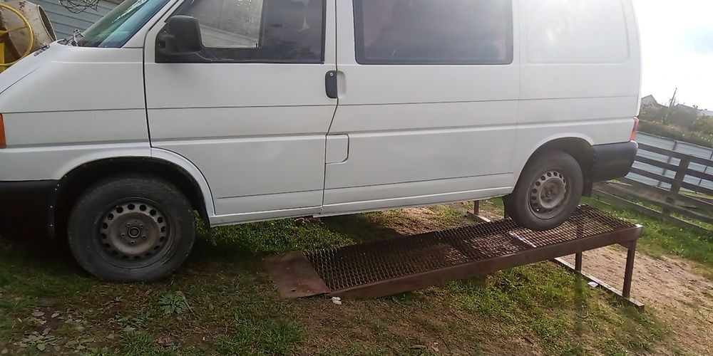 Виконую Зварювальні  та рихтувальні роботи на авто під ключ