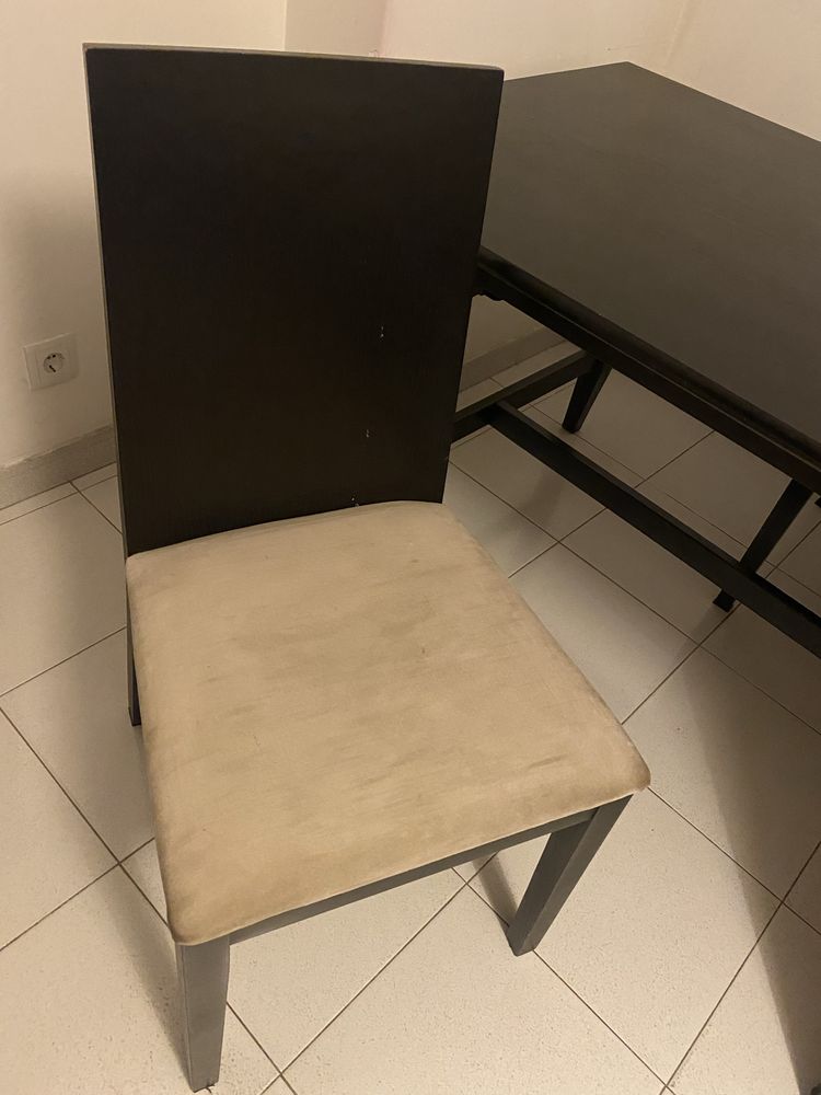 Mesa (Madeira Maciça) de Jantar Extensível + Cadeiras