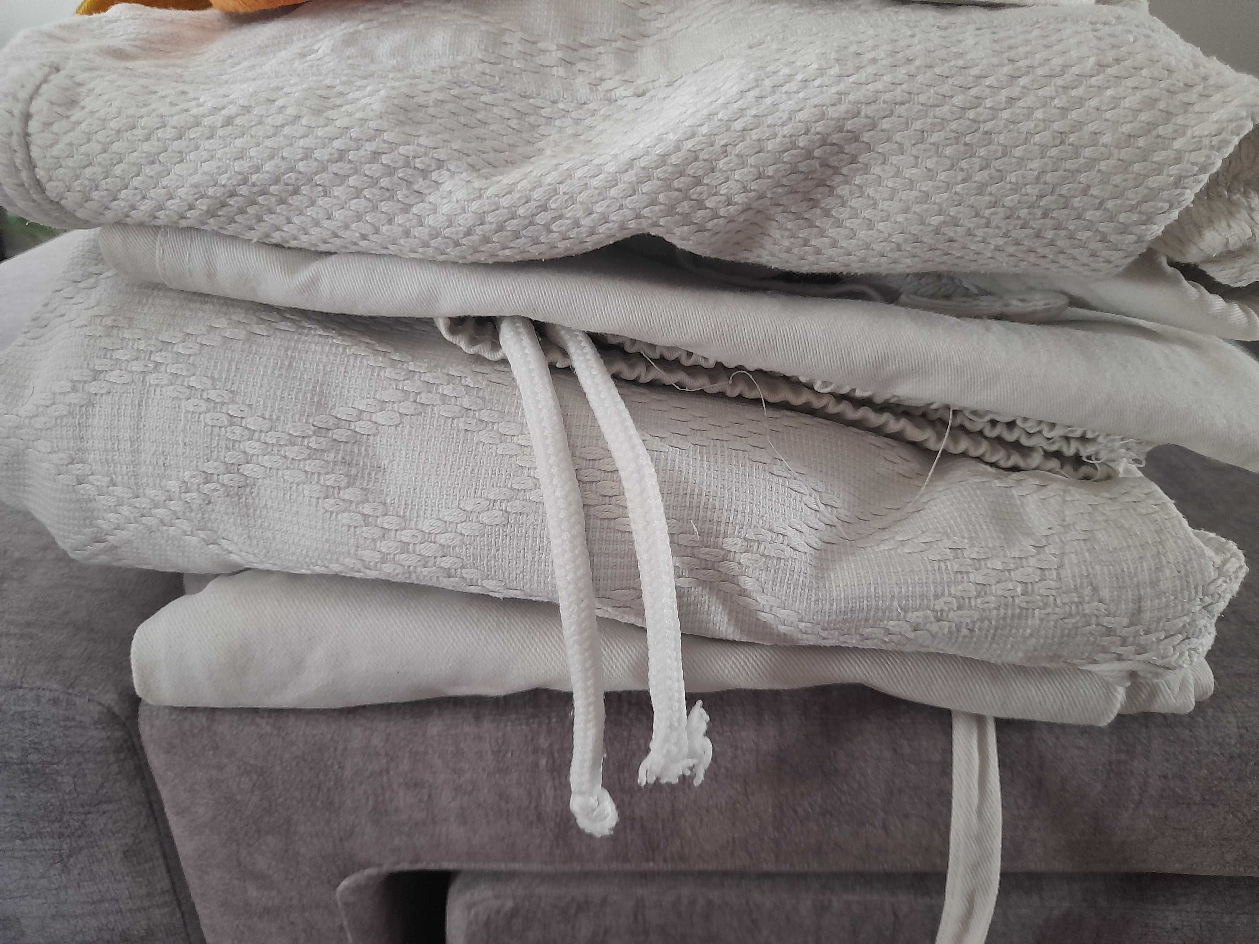 Kimonos brancos 2 unidades