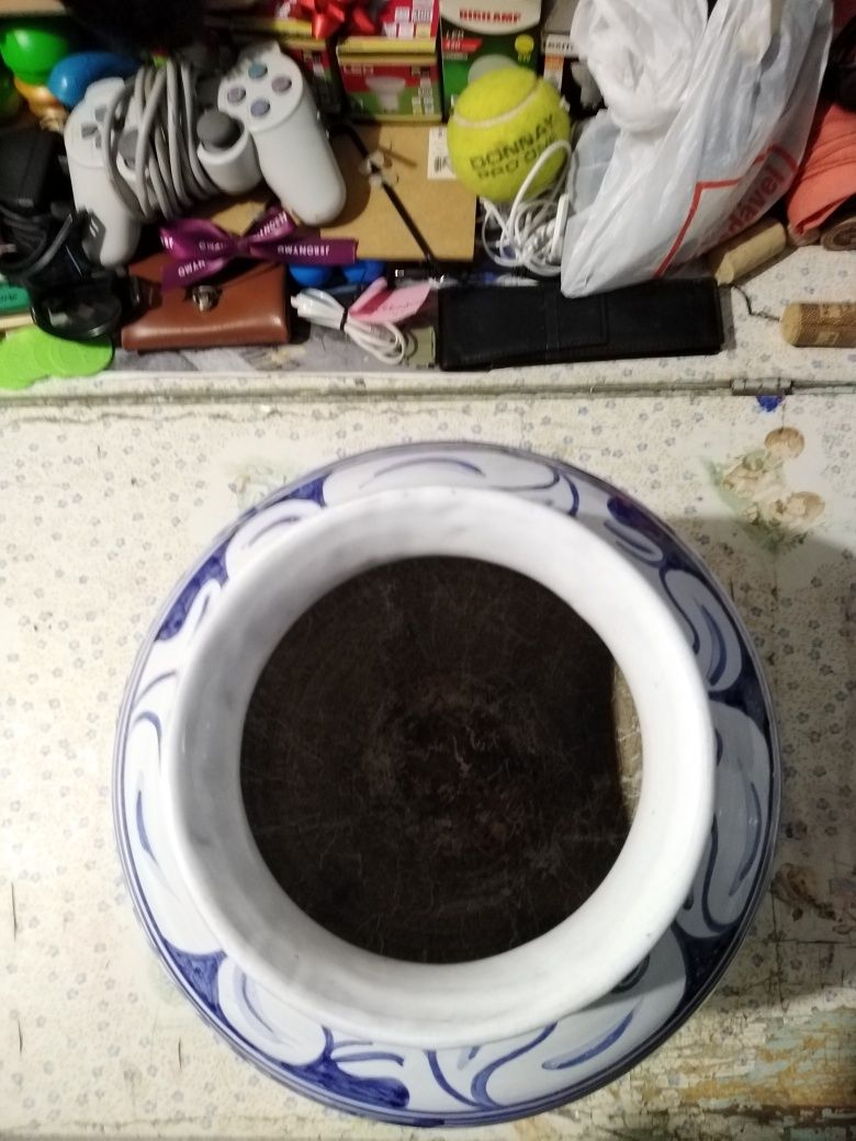 Vendo o jarros novos e bom estado