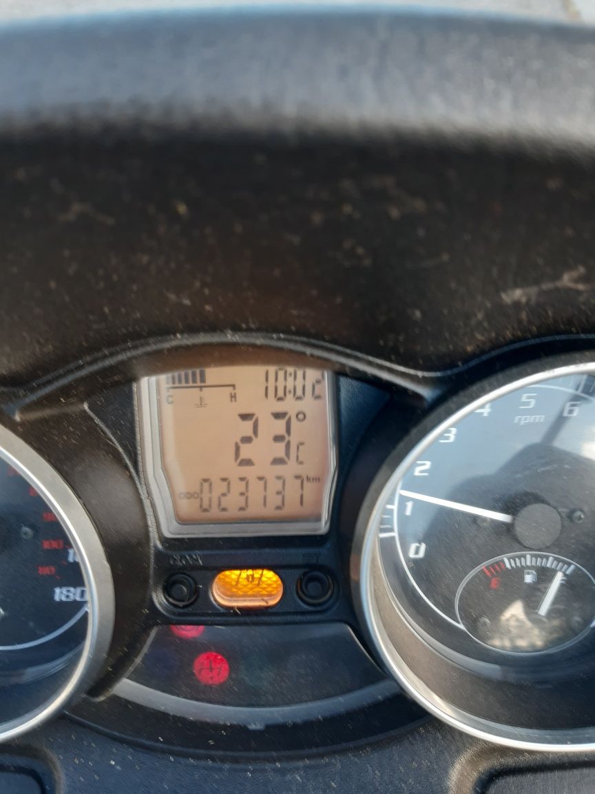 Piagio Mp3 400ie