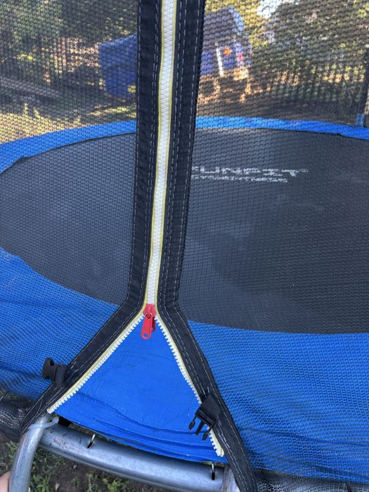 Продам батут в гарному станні