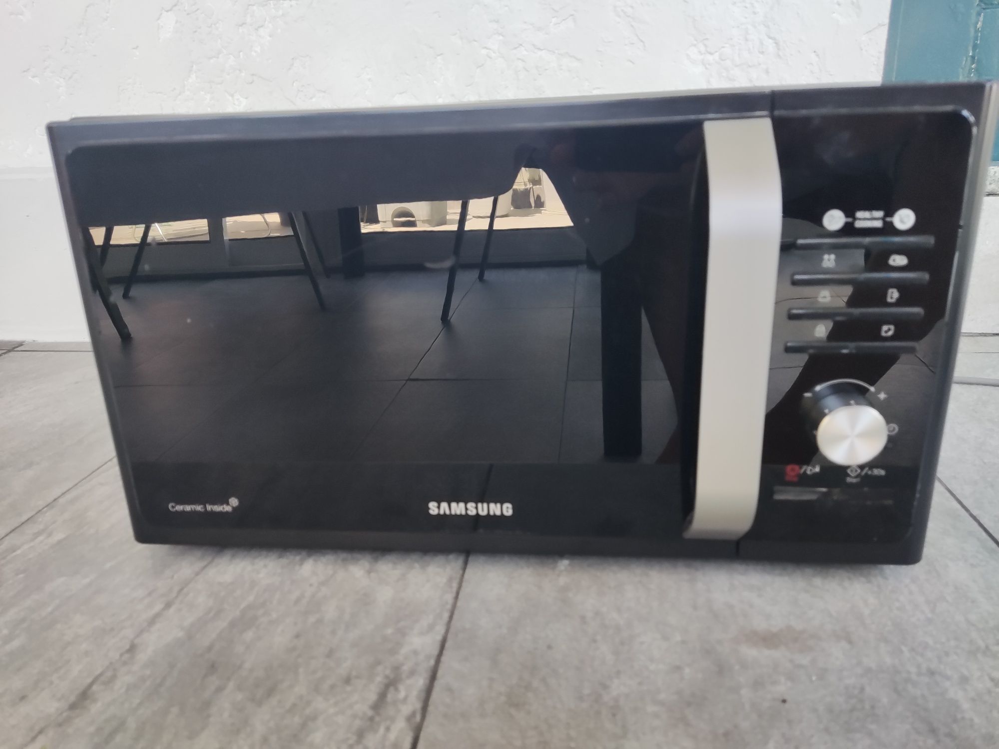 Microondas Samsung ms23f301tak