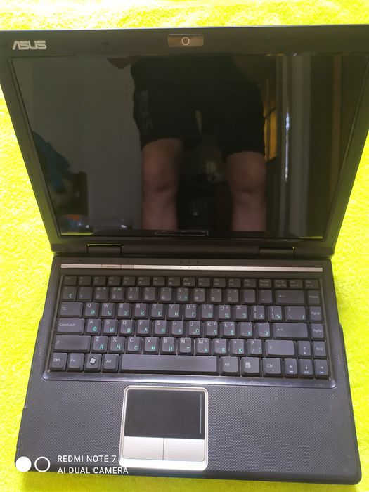 Ноутбук Asus f80l