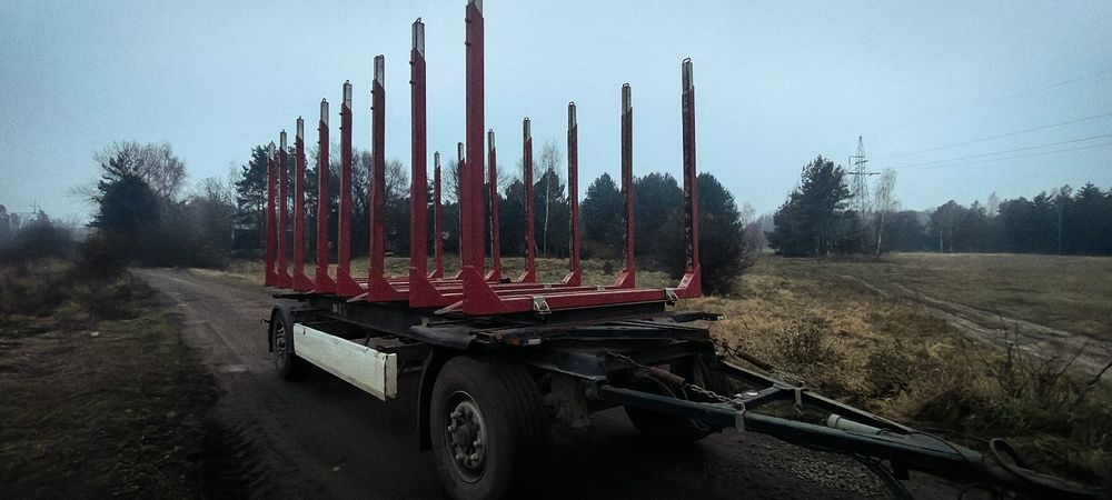 Przyczepa do drewna , lasu , kłonicowa KRONE