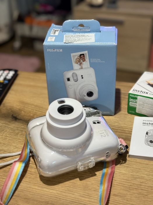 Instax mini 12, інстакс,полароід, фотокамера