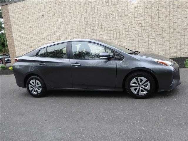 2017 Toyota Prius Four