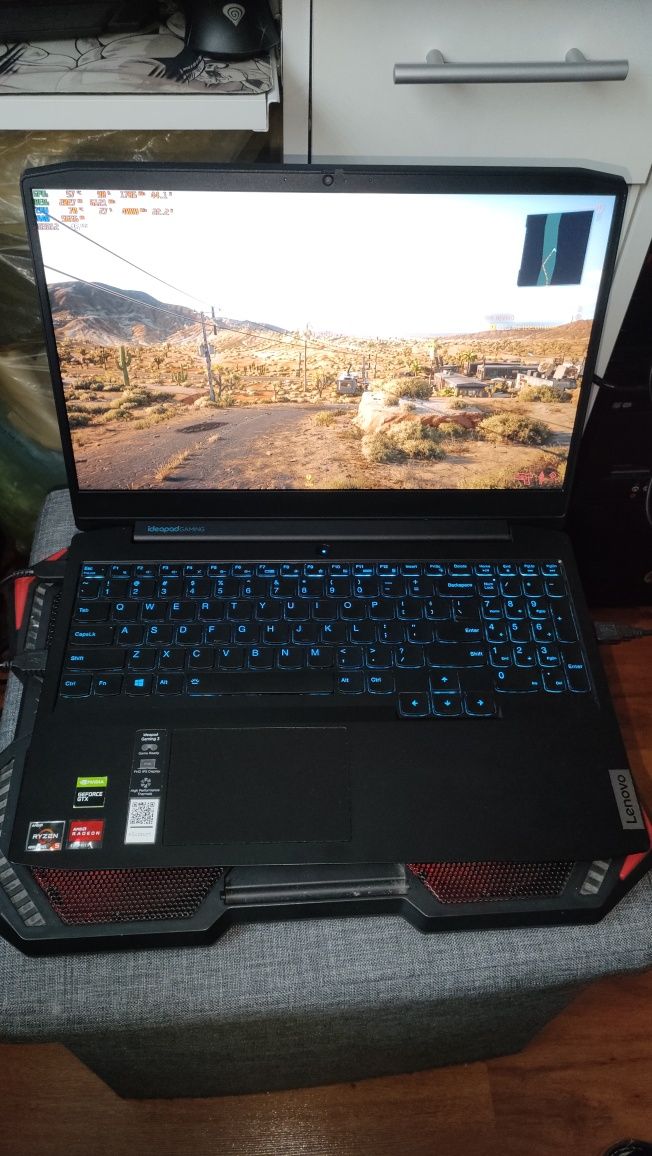 Laptop Lenovo IdeaPad Gaming 3 15,6" R5 4600h 8GB GTX1650 4GB 512GB