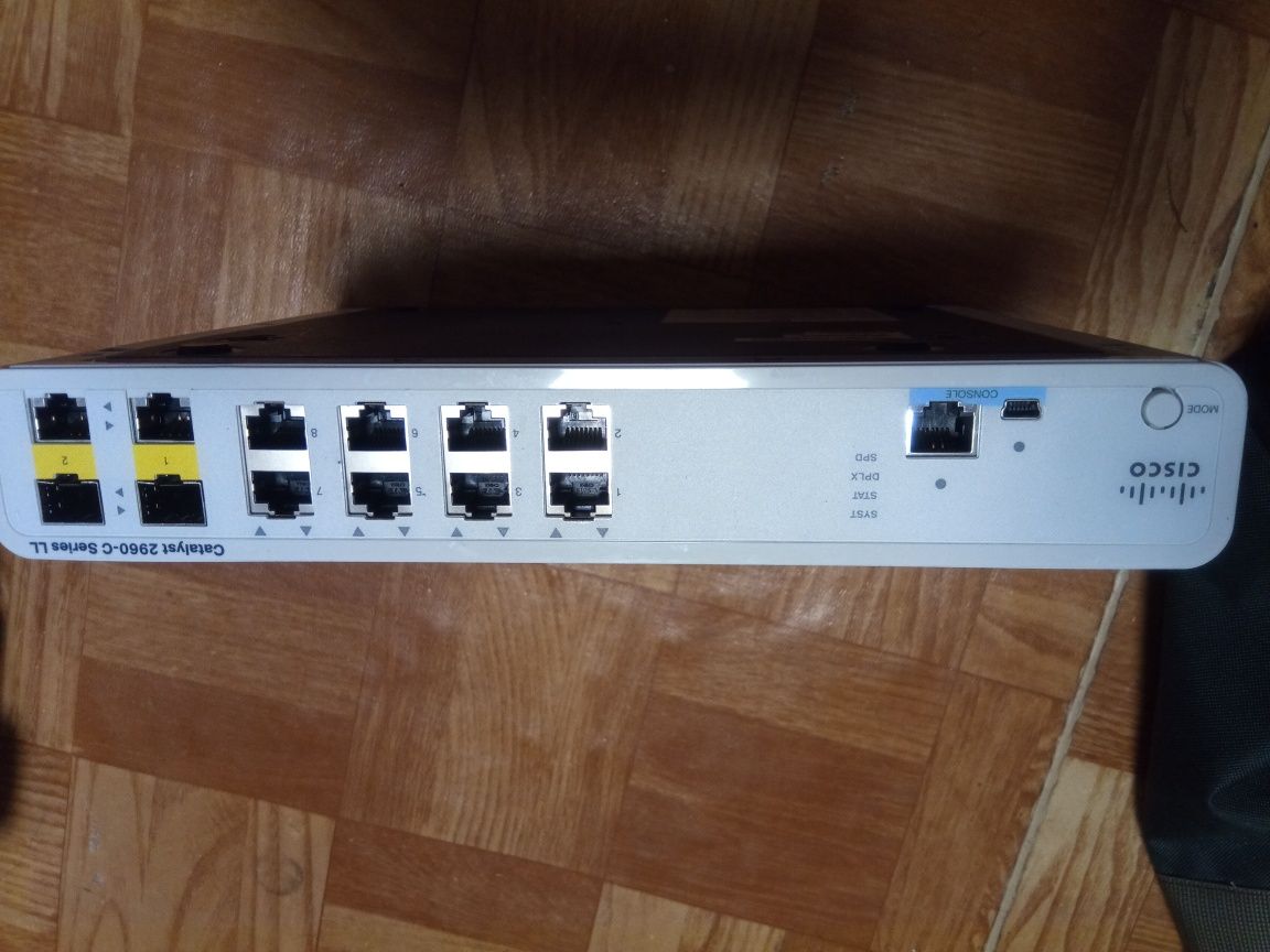 Камутатор  Cisco