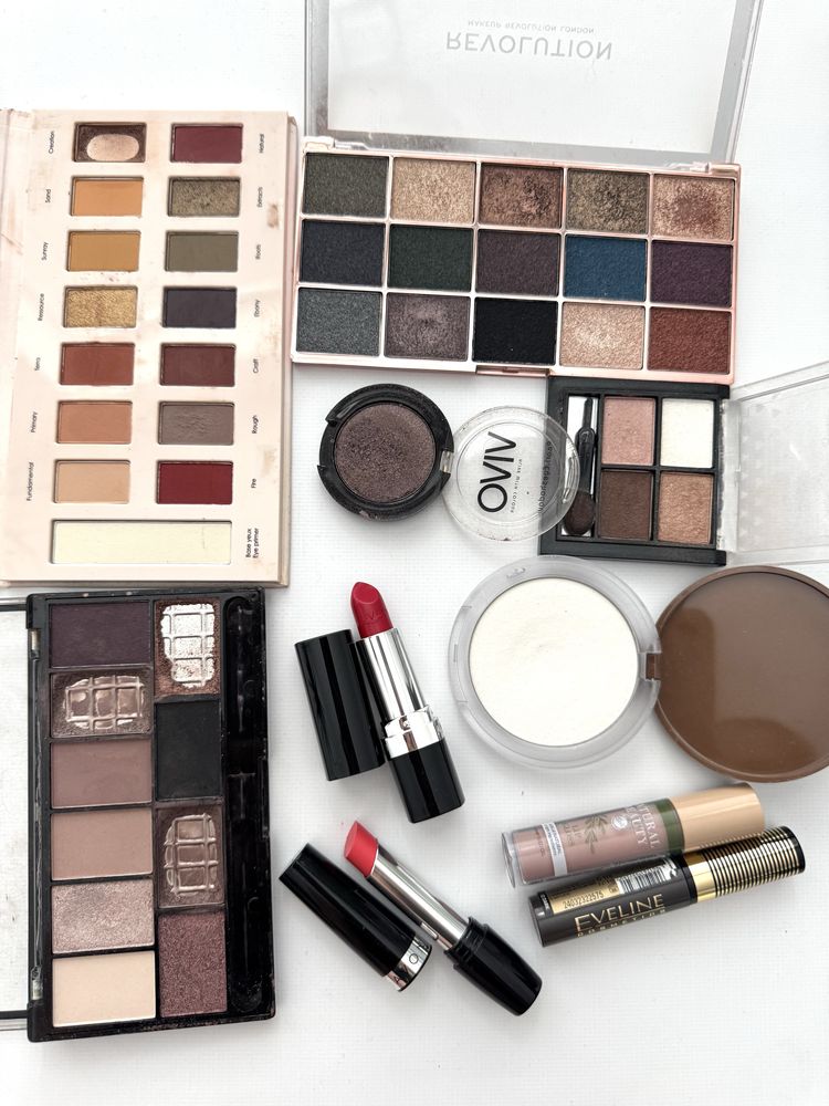 Zestaw kosmetyków do makijażu Sephora Bell Eveline