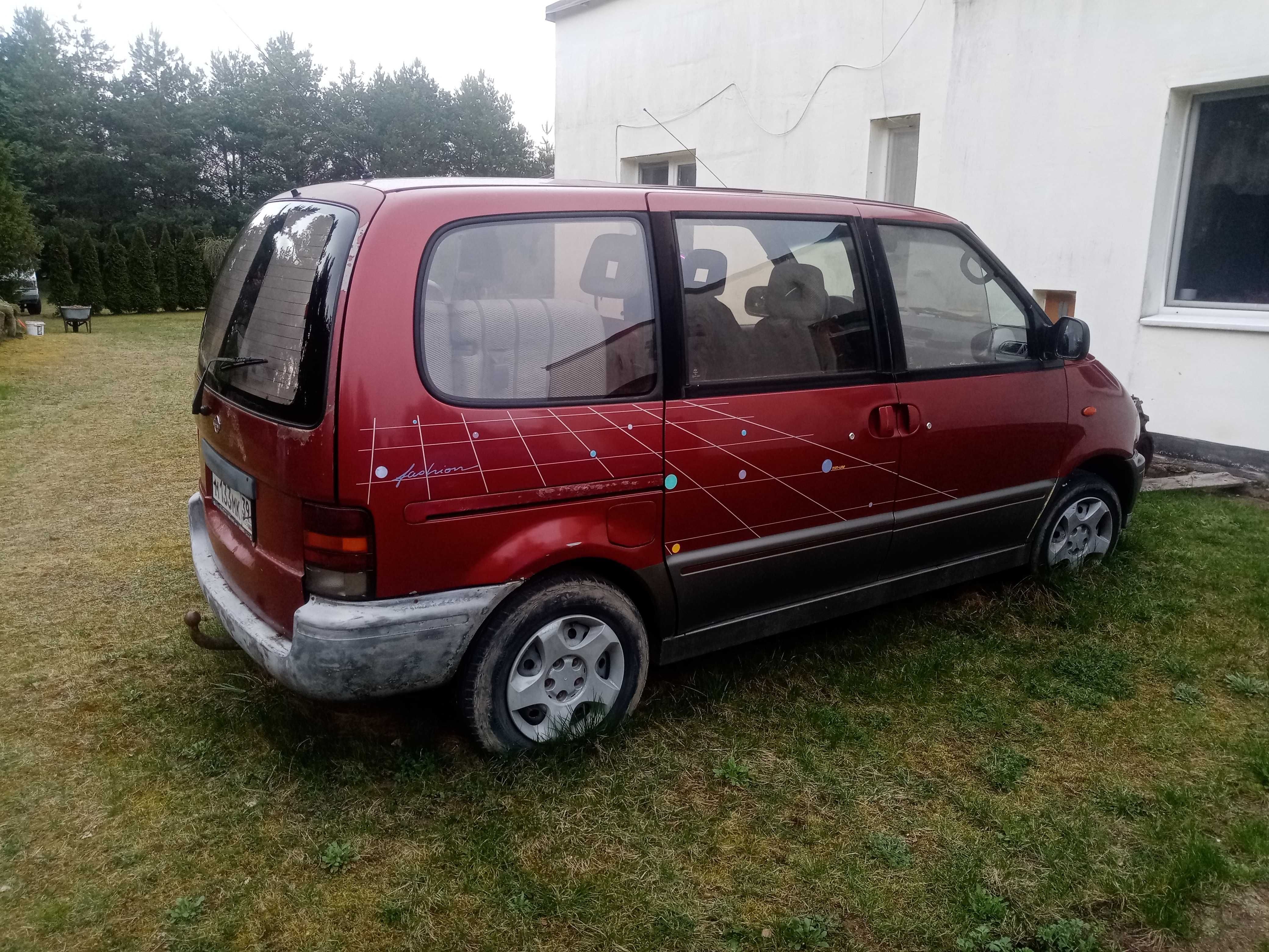 Nissan Serena, 2.0 benzyna, sr 20 de,