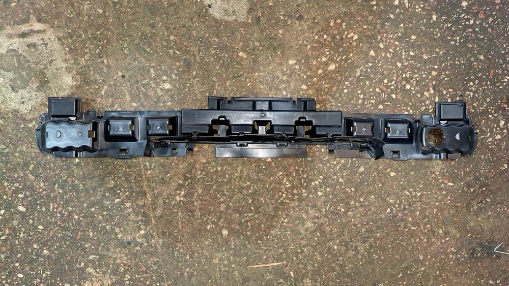 Абсорбер бампера Nissan Rogue 21-23 620906RR0A з опорою радіатора