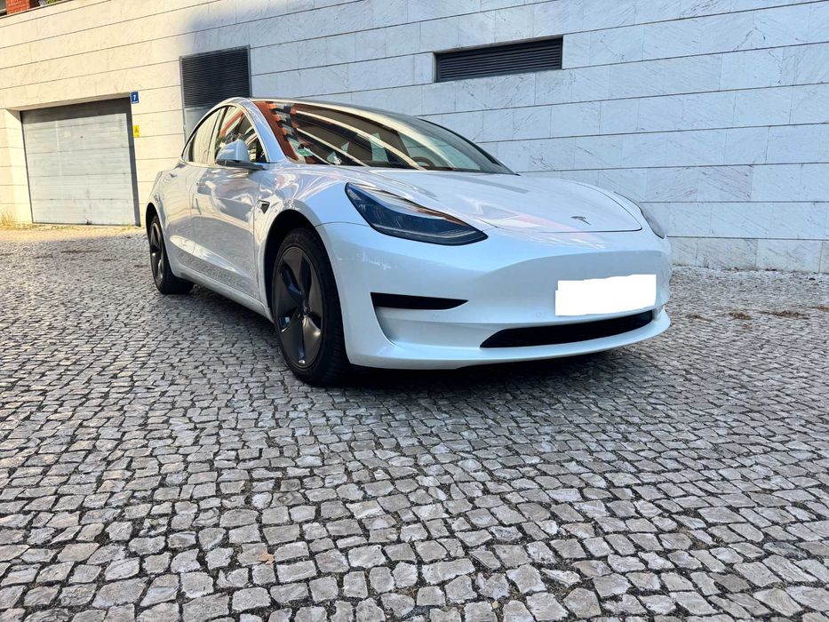 Tesla Model 3 Standard Range Plus