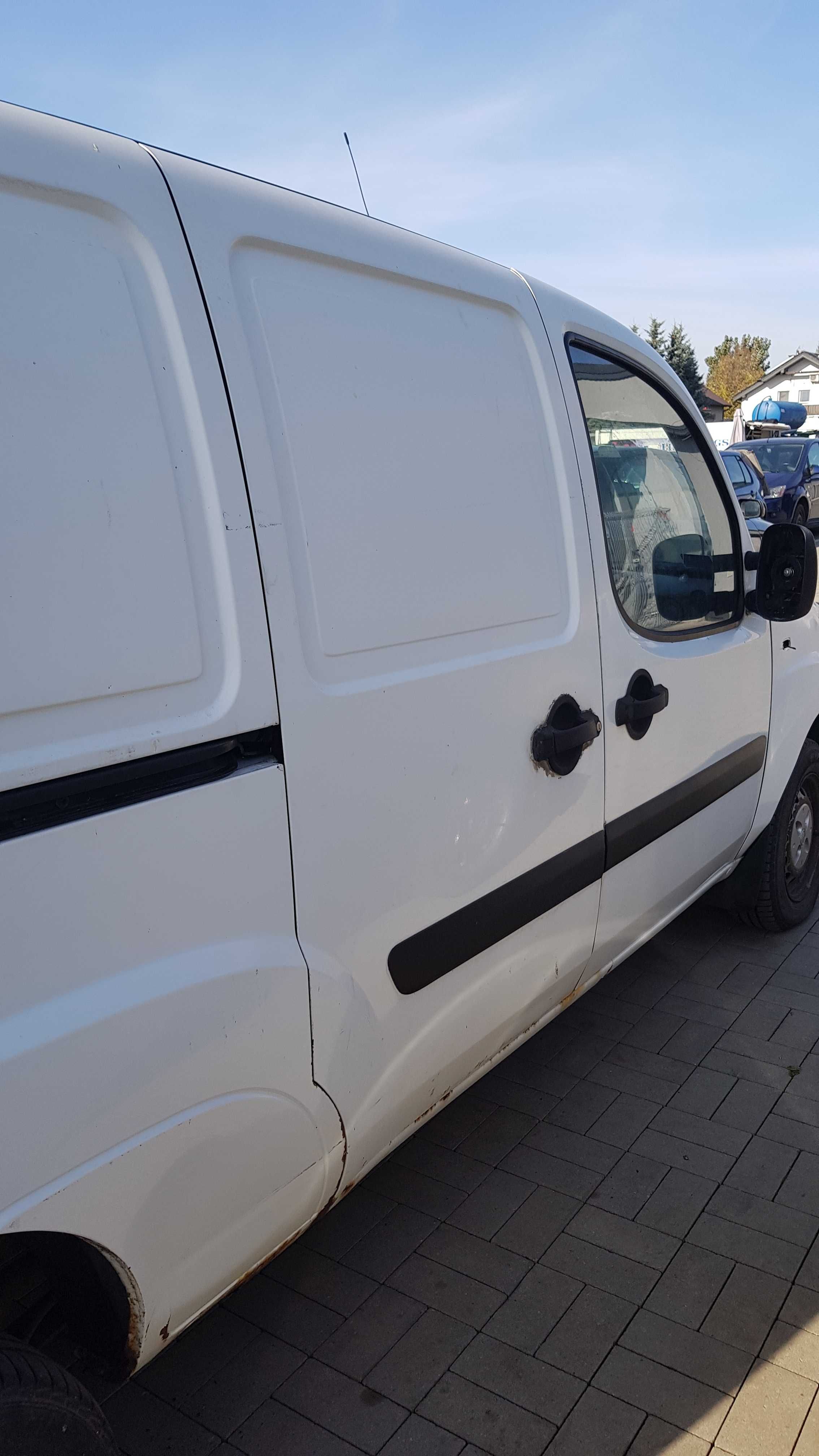 Fiat Doblo 1 I Lift MAXI  błotnik lewy drzwi lewe prawe  kolor 249