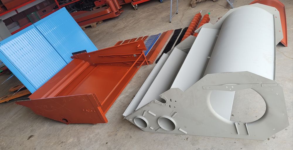 Obudowa wentylatora Z056 dno  kierownica wialnia podsiewacz Z058