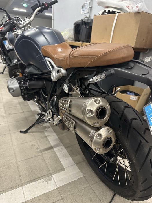 BMW R9T Scrambler 2020