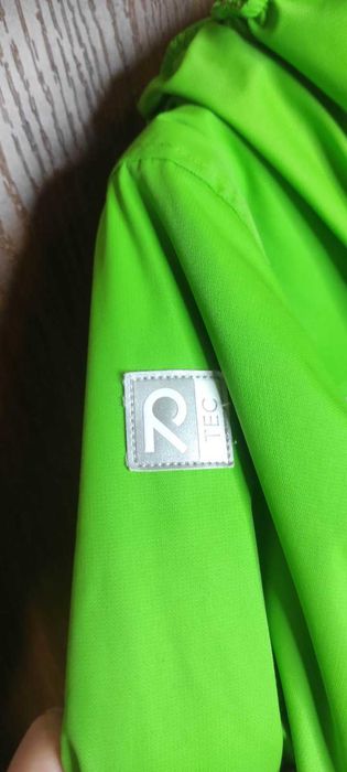 Яскрава Демісезонна Куртка Reima (Модель 511147) — Розмір 98