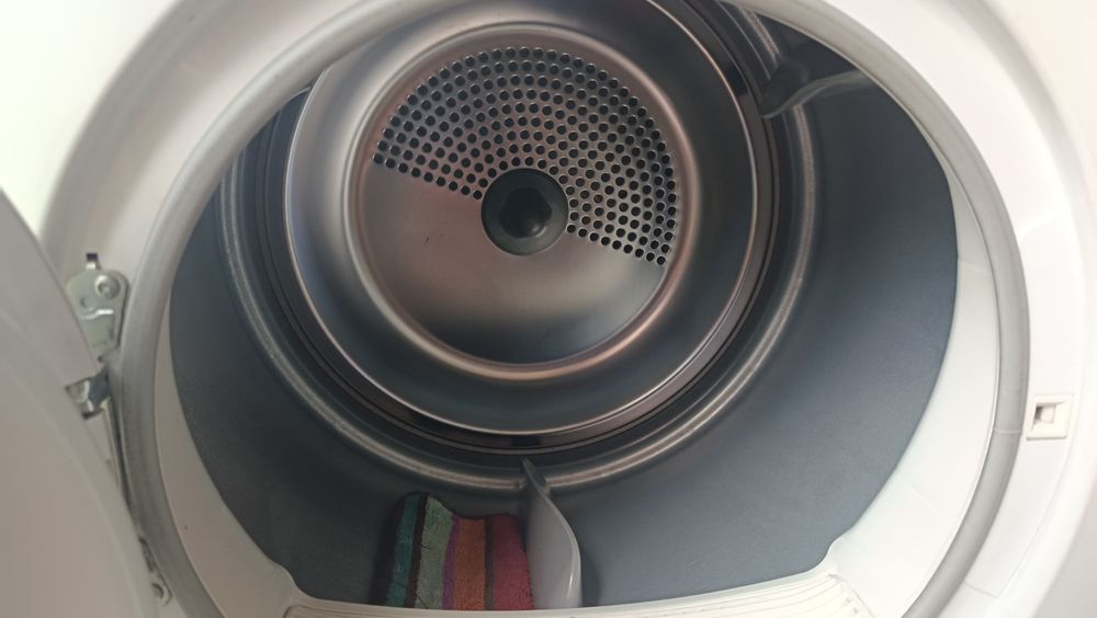 Máquina de secar Electrolux ( Avariada)