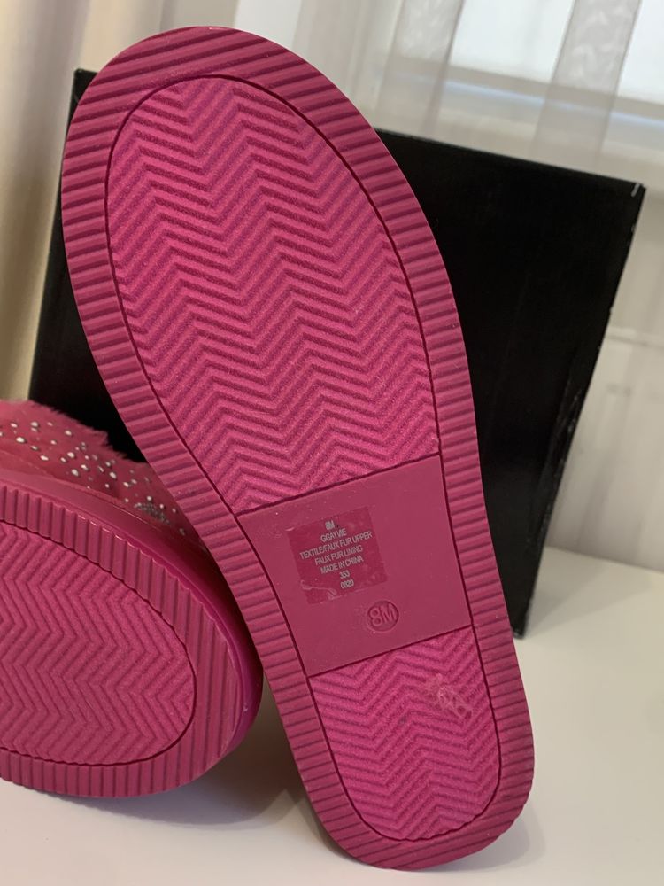Чоботи уги Guess 38 р GBG