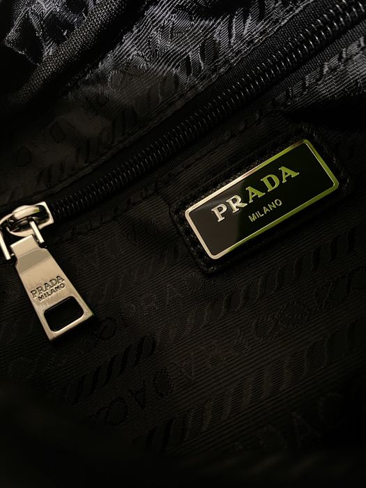 PRADA Re-Nylon Shoulder Nassenger Bag Black