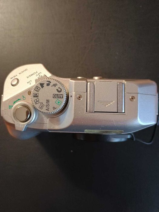 Видеокамера "OLYMPUS" C-500 ZOOM Япония