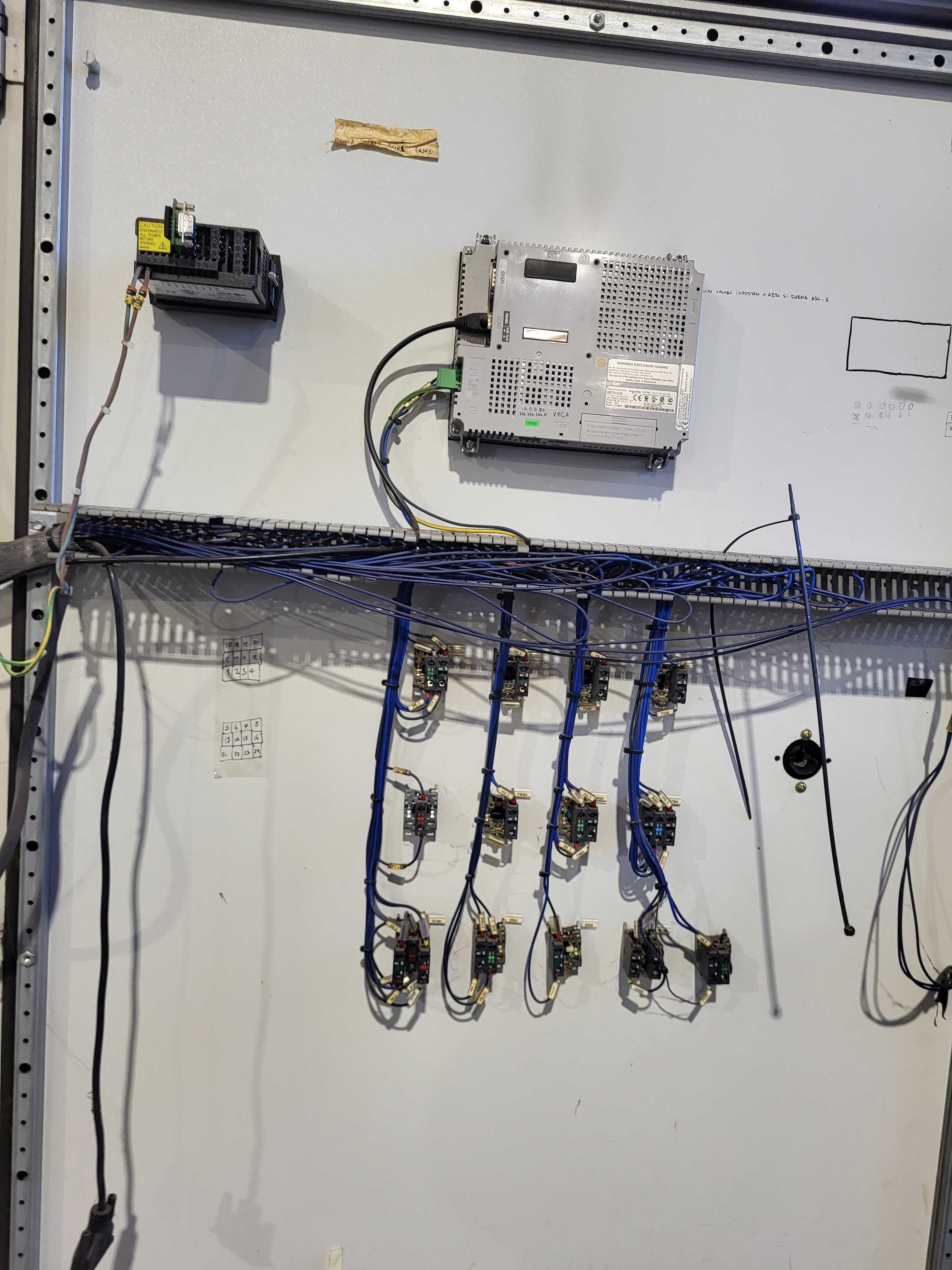 Depaletyzator TMG VEGA 60 – półautomatyczny